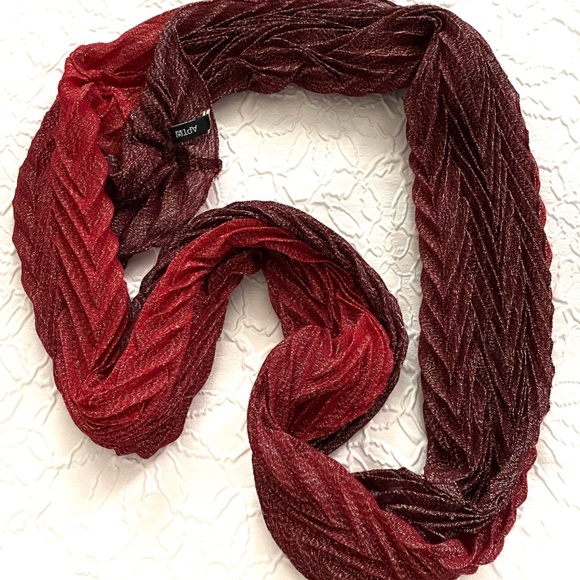 Infinity Scarf - Picture 2 of 5